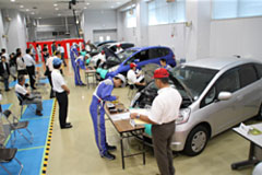 東京都自動車整備技能競技会の様子