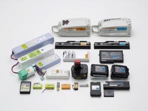 様々な小型充電式電池